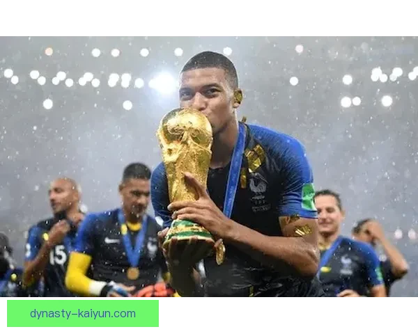 法国姆巴佩持续提升状态，成为速度王引关注